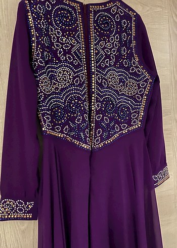 Uzun Mor İşlemeli Boncuklu Kadın Elbise - Görsel 5