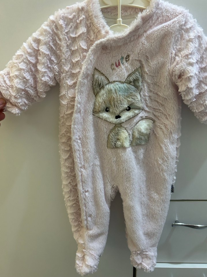 Pembe Peluş Nakışlı Bebek Kız Tulumu - Görsel 4