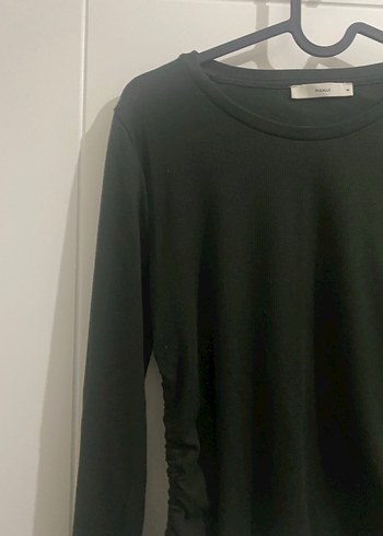 Siyah Uzun Kollu Kadın Bluz - Görsel 2