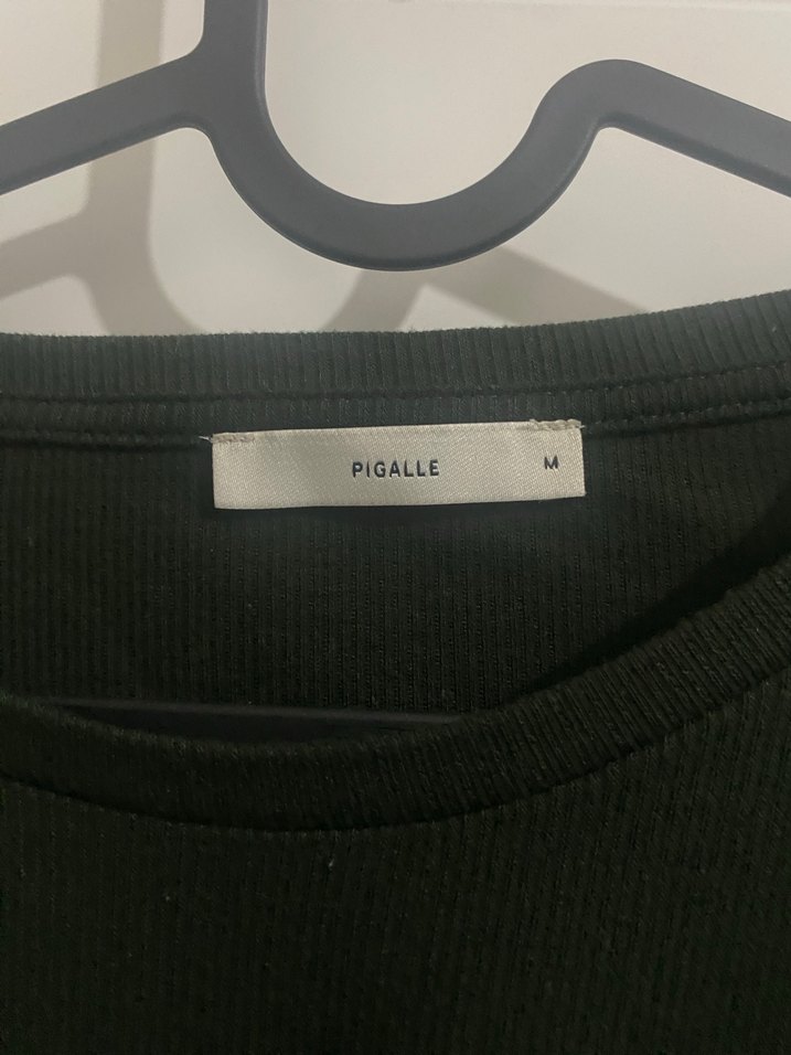 Siyah Uzun Kollu Kadın Bluz - Görsel 3