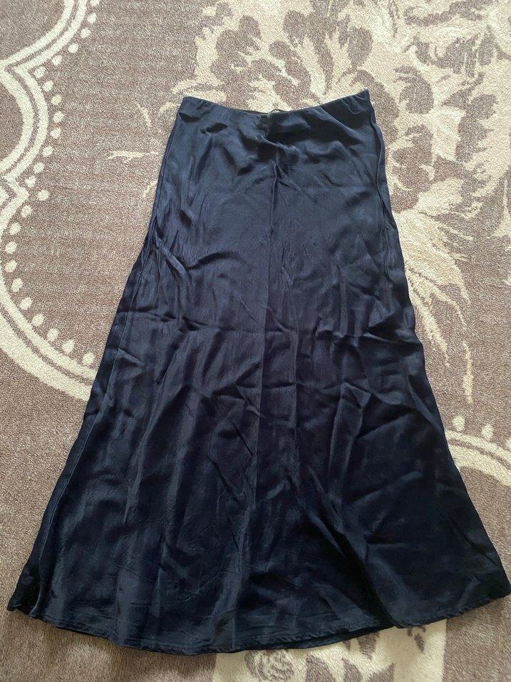 Lacivert Saten Drapeli Uzun Etek - Görsel 3