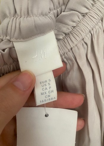 s Beden H&M marka saten elbise