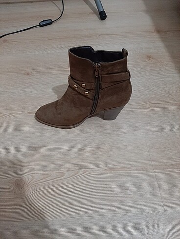 39 Beden camel Renk Kahverengi bot