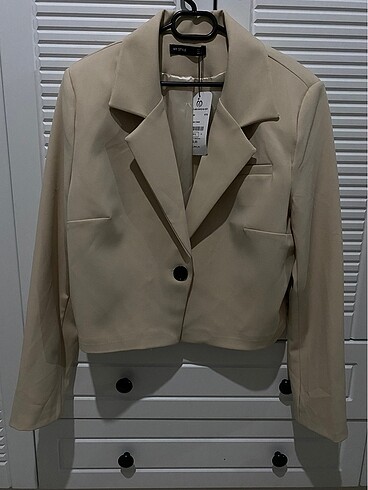 Kısa Blazer Ceket