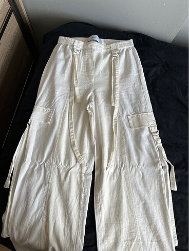 Bershka Pantolon