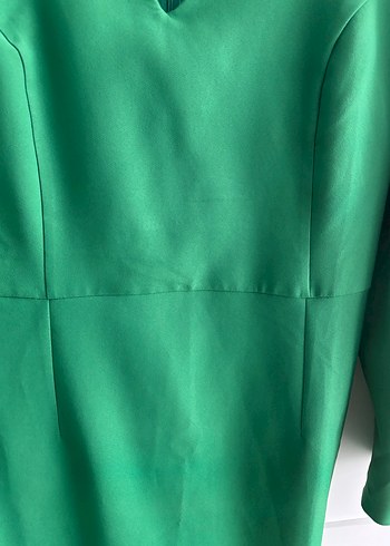 Yeşil V Yakalı Midi Uzun Kollu Elbise - Görsel 5