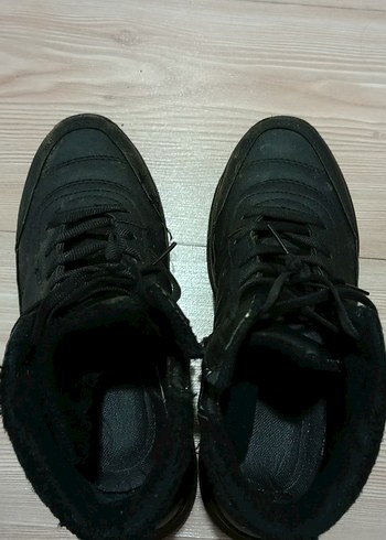 Siyah Bağcıklı Kadın Spor bot - Görsel 3