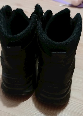 Siyah Bağcıklı Kadın Spor bot - Görsel 2