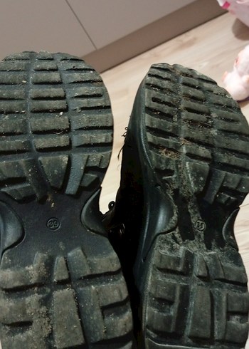 Siyah Bağcıklı Kadın Spor bot - Görsel 4