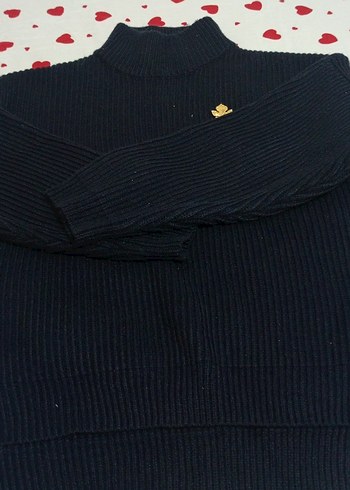 Altın Renkli Broşlu Boğazlı Kadın Kazak - Görsel 4