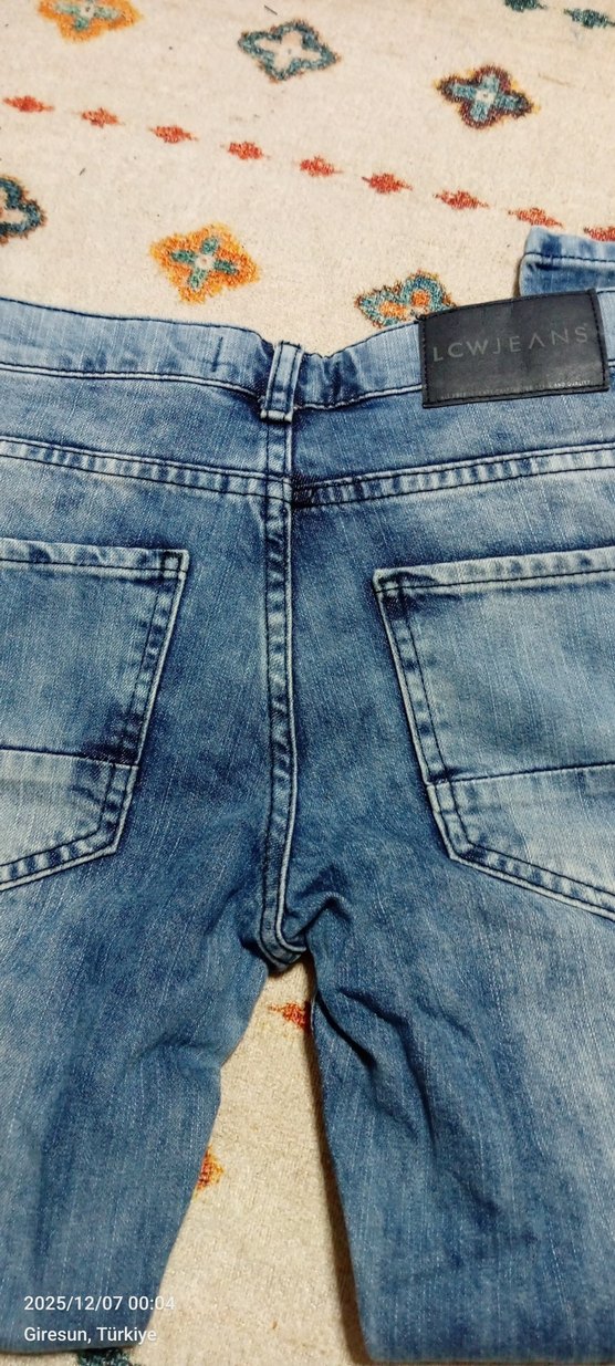 Gevşek Kesim Mavi Çocuk Kot Pantolon - Görsel 4