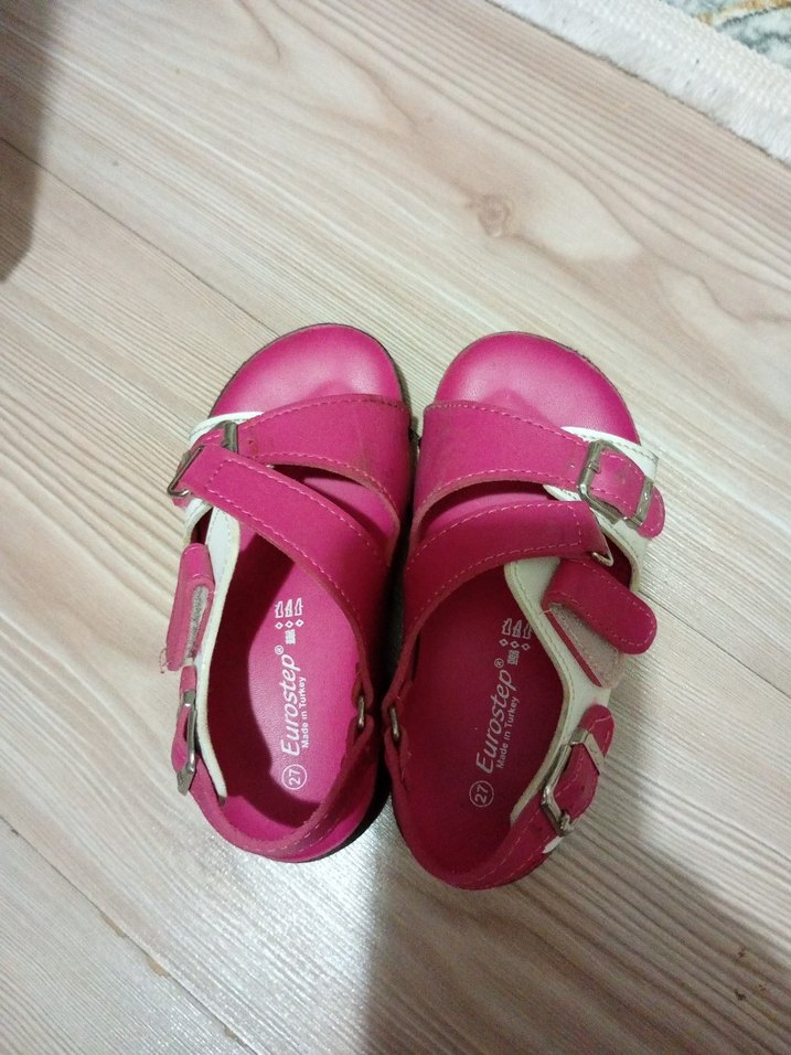 Kız Çocuk Pembe Tokalı Terlik - Görsel 2