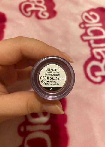 Rare Beauty Likit Aydınlatıcı - Mesmerize - Görsel 3