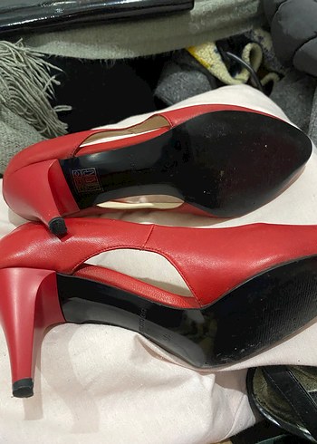 Kırmızı Deri Stiletto Topuklu Kadın Ayakkabı Geogre hogg - Görsel 3