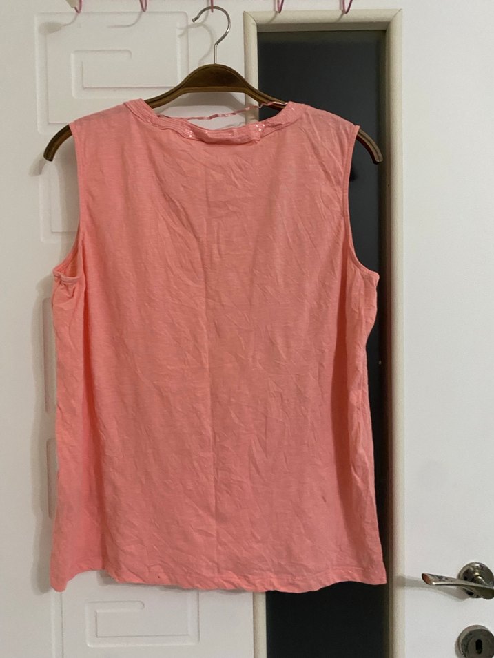 Pembe V Yakalı Kolsuz Keten Kadın Bluz - Görsel 3