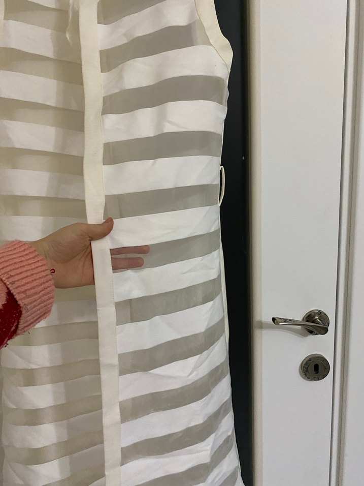 Beyaz Uzun Pilili Kolsuz Kadın Yelek - Görsel 2