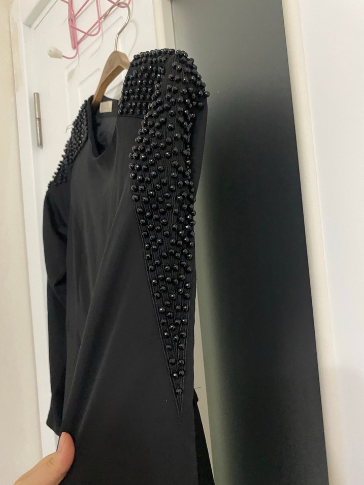 Siyah Uzun Kollu Salaş Siyah Elbise - Görsel 3