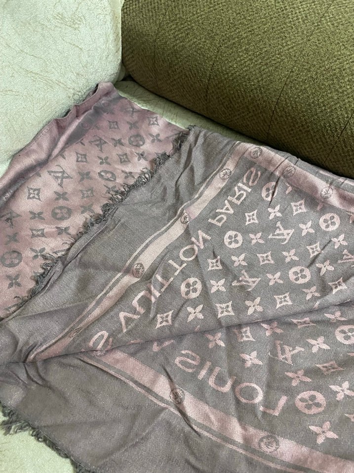 Drapeli Bohem Kadın Şal Bej Louis Vuitton - Görsel 3