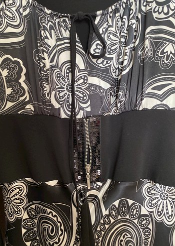 Uzun Kol Siyah Desenli Elbise - Görsel 8