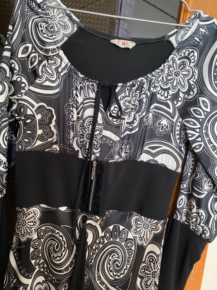 Uzun Kol Siyah Desenli Elbise - Görsel 5