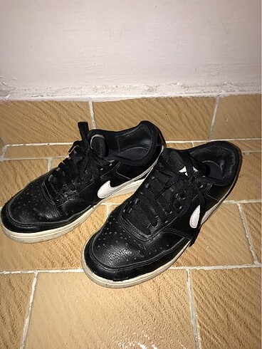 Siyah Nike Court Vision Sneaker