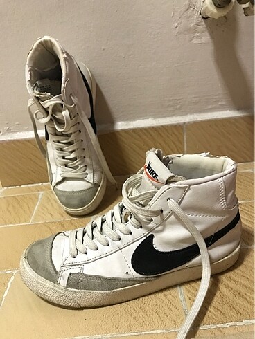 Nike Blazer Sneaker