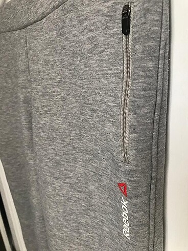 12-13 Yaş Beden Reebok Eşofman Altı