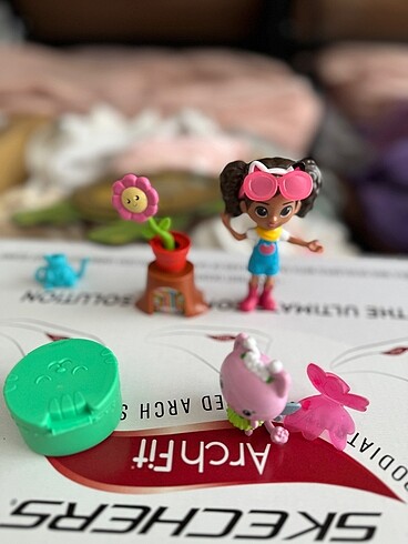  Gabby dollhouse bahçe oyunu
