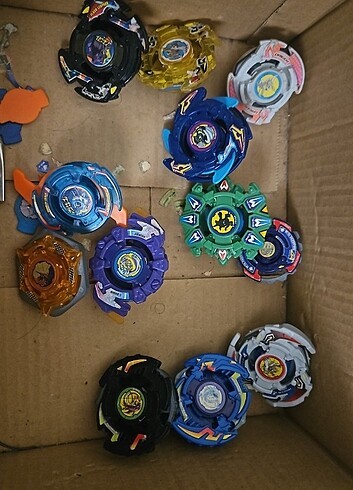 İLK JENERASYON BEYBLADELER