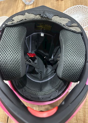 Pembe Parlak Biker Motosiklet Kaskı - Görsel 3