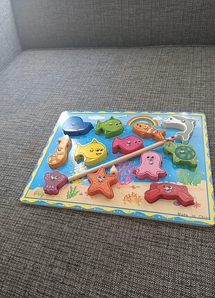 Ahşap balık tutma