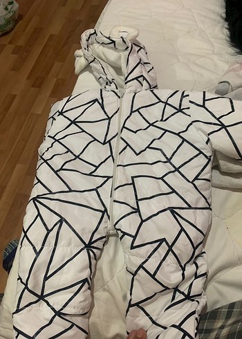 Bebek Kız Beyaz Desenli Tulum - Görsel 2