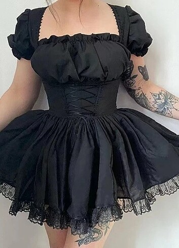 Gotik Lolita Elbisesi