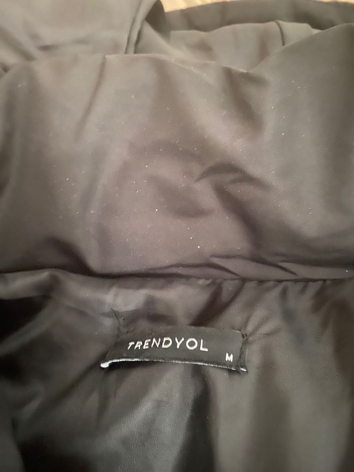 Düğmeli Siyah Midi Kadın Mont - Görsel 3