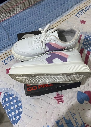 Beyaz Pastel Kadın Spor Ayakkabı Platform Topuklu - Görsel 2