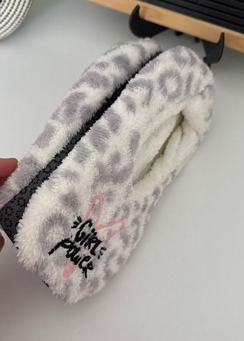 Kızlara Özel Sıcak Gri Zebra Desenli Ev pandufu - Görsel 4