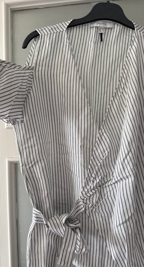 Omuzları Açık Çizgili Kadın Gömlek - Görsel 3