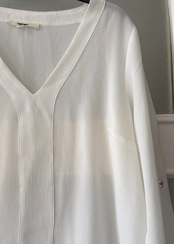 Beyaz V Yaka Keten Gömlek - Görsel 3