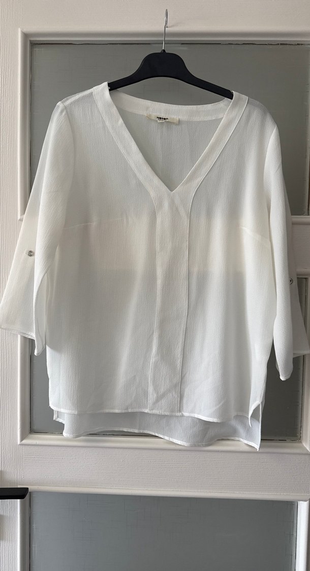 Beyaz V Yaka Keten Gömlek - Görsel 2