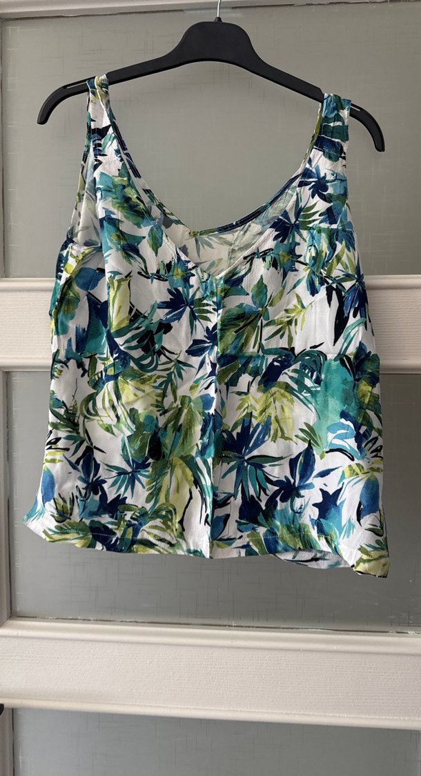 Düğmeli Kolsuz Mini Bohem Bluz - Görsel 2