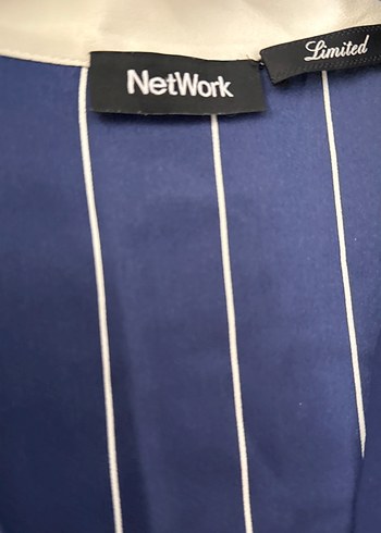 Şeritli Lacivert Kolsuz Midi Gömlek - Görsel 5