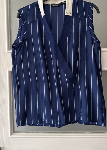 Şeritli Lacivert Kolsuz Midi Gömlek - Görsel 2