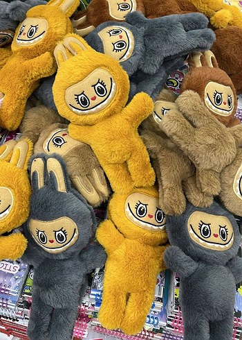 Diğer Labubu Gri Peluş Oyuncak