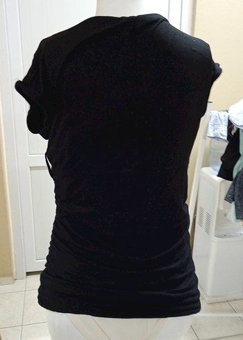 Siyah V Yaka Bluz - Görsel 5