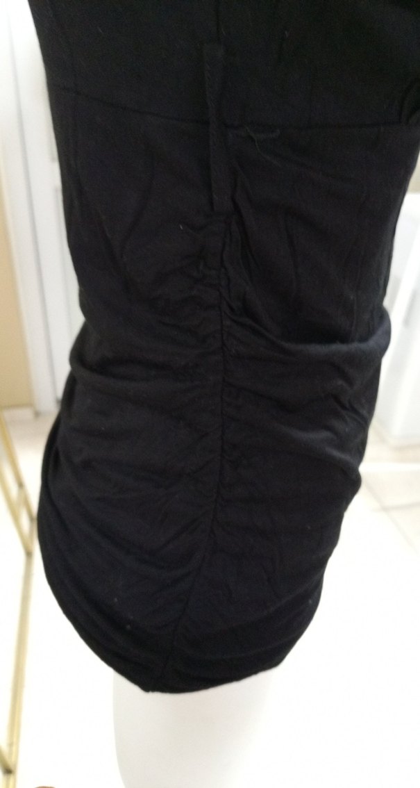 Siyah V Yaka Bluz - Görsel 4