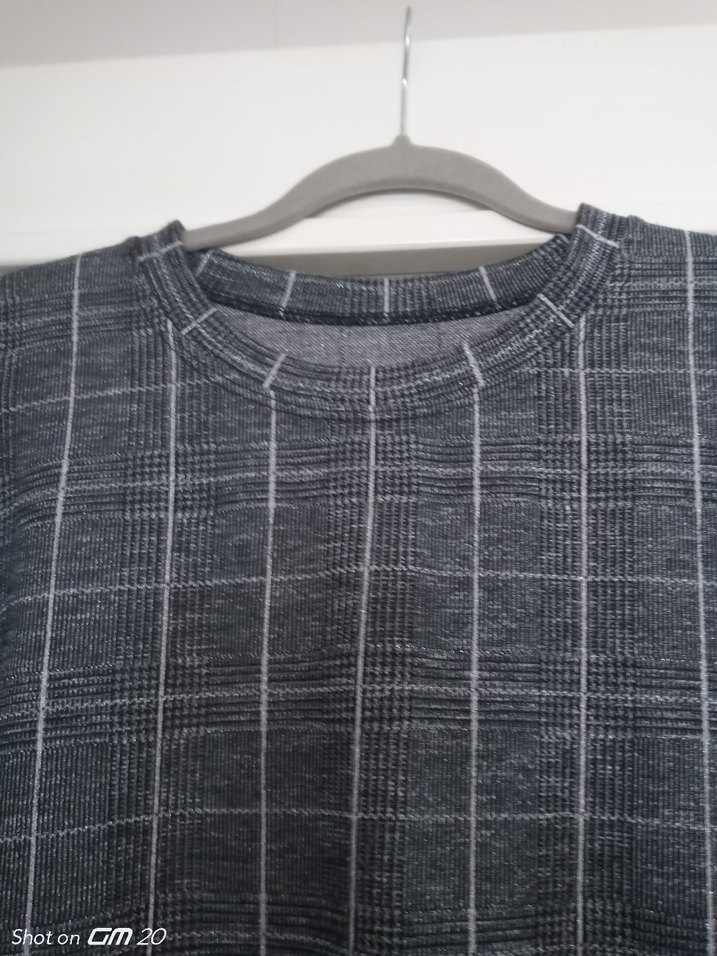 Gri simli triko tunik - Görsel 3