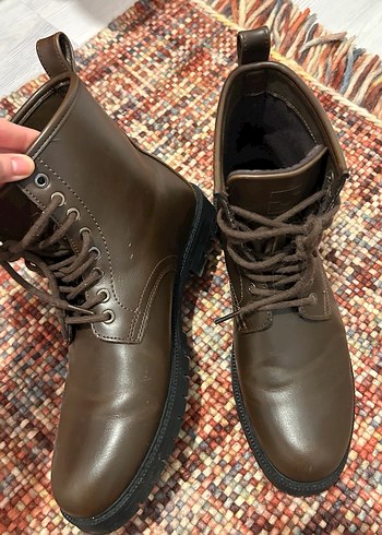 Kahverengi Bağcıklı Erkek Botu - Görsel 2