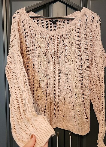 H&M file kazak