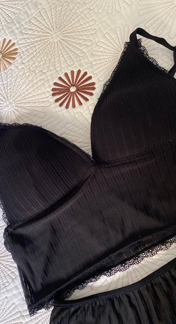 Siyah Dantel Detaylı Goth Bralet Takımı - Görsel 2