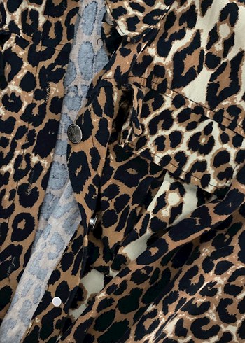 Leopar Desenli Kadın Mini Ceket - Görsel 3